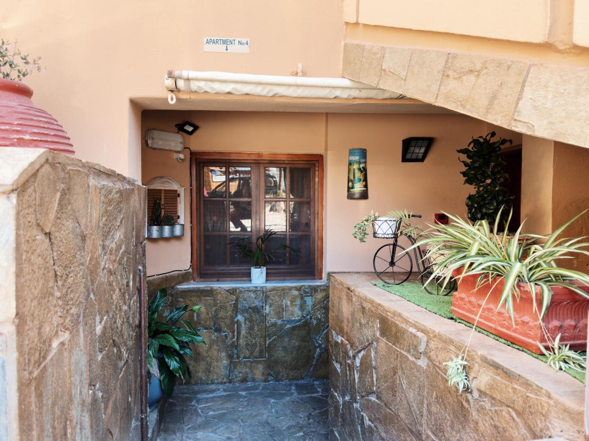 Villa Eleni Seaside Apartments Платаньяс Екстер'єр фото