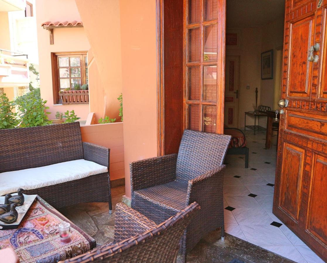 Villa Eleni Seaside Apartments Платаньяс Екстер'єр фото
