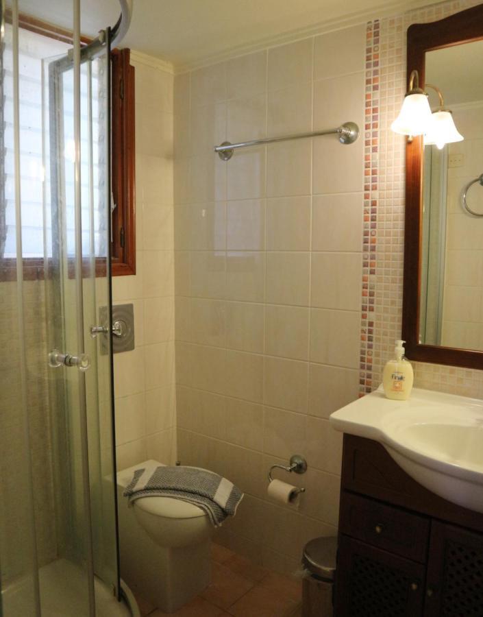 Villa Eleni Seaside Apartments Платаньяс Екстер'єр фото